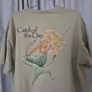 Vintage Mermaid Fishing Pin Up Shirt XL Pocket Tee Tackle Shop Delta Tag‎ Green